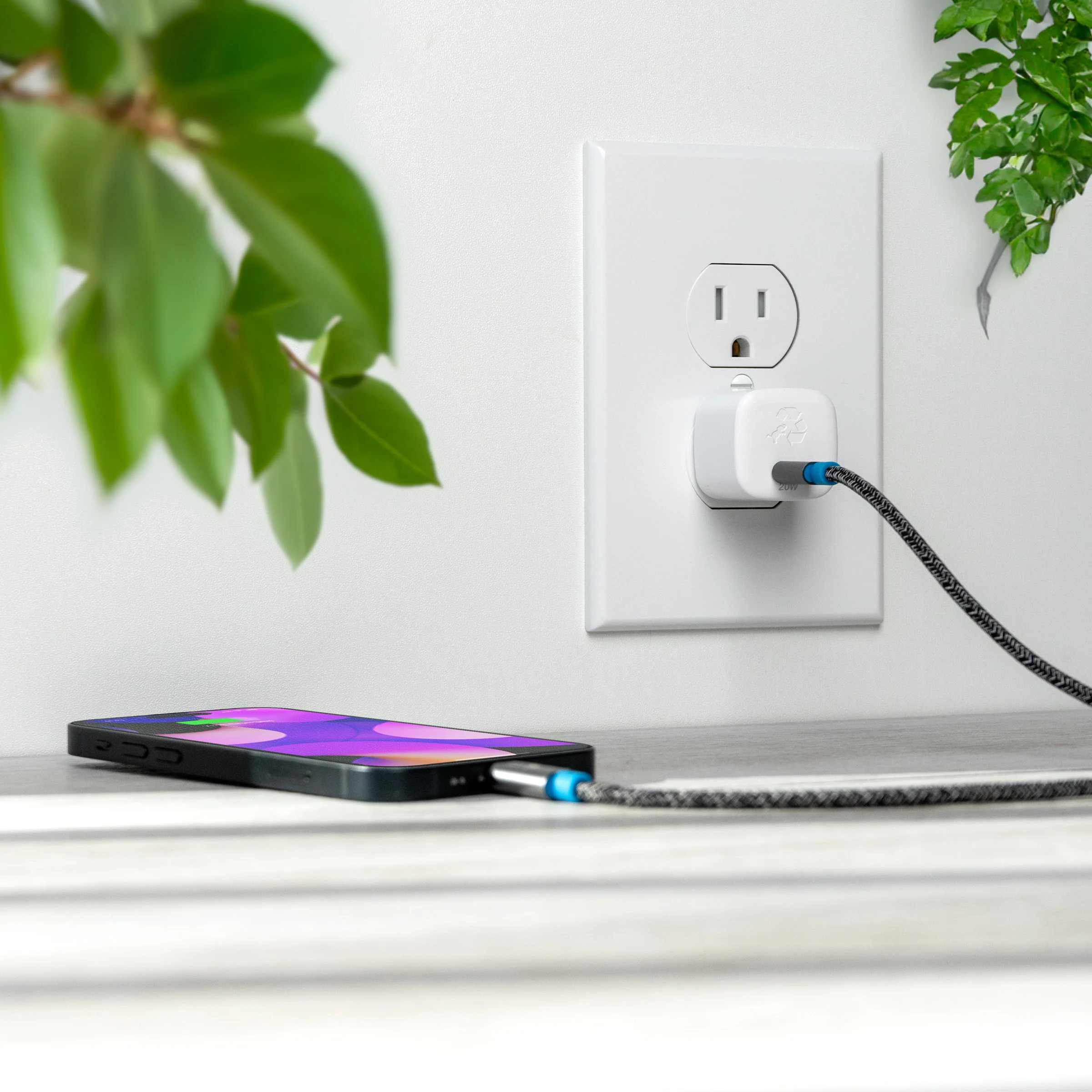 WALLY SubNano 20W Wall Charger - Image 8